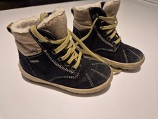 blaue Sneaker/Stiefel von