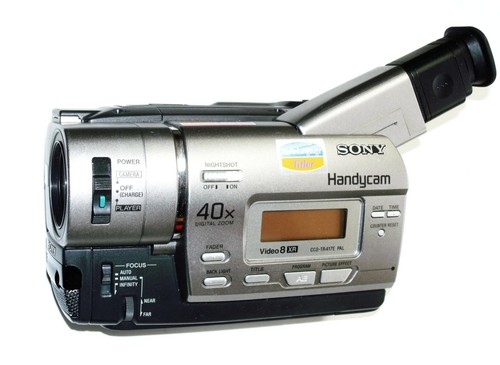Sony video8 camcorder - (hi8),