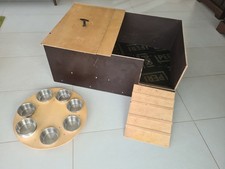 Wurfkiste für Hunde mit Hundenäpfe Top!!!