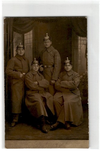 Vier soldaten uniform - vier, in