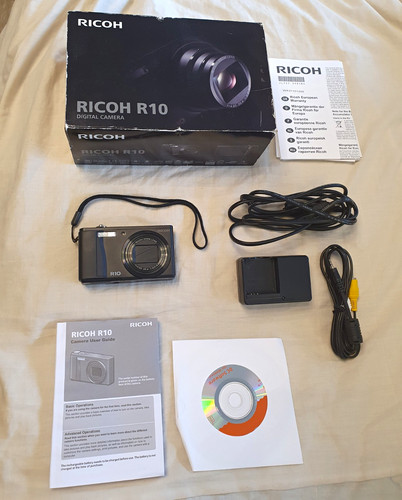 Ricoh r10 kompaktkamera - ricoh, 10mp