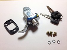 Motorhaubenschloss Chrom mit