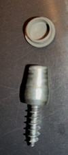 Miele Spülmaschinen - Zylinderschraube mit Stöpsel  Befestigung Schraube