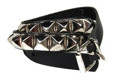 Leder Nietengürtel mit Pyramidennieten 1 Reihig 85 - 130 cm