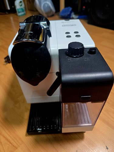 Delonghi nespresso - delonghi,