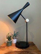 Moderne Designer Tischlampe
