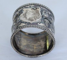 SCHÖNER ALTER SERVIETTENRING