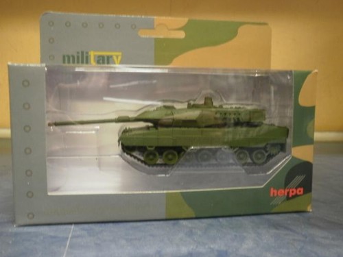 Herpa military kampfpanzer - military,