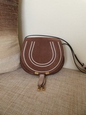 CHLOE – Marcie small saddle