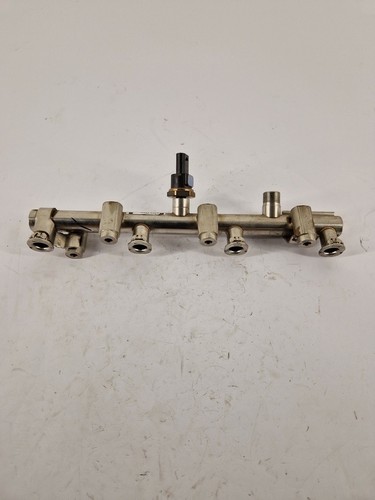 Benzin fuel rail - rail, nissan