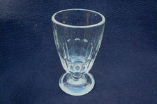 altes [Wein-]GLAS FUSSBECHER