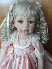 Künstlerpuppe " Theresa "