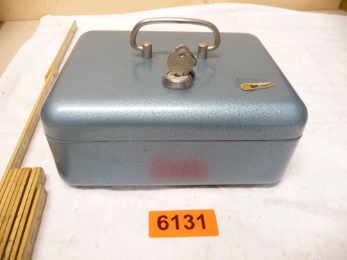 6131 alte geldkassette - ,