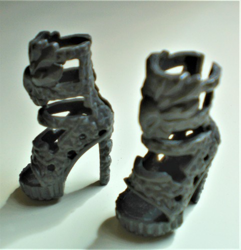 Monster high puppe - puppe, schuhe