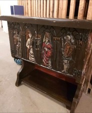 Spanischer Schrank Vintage im