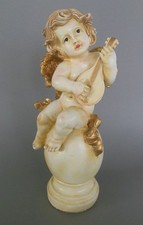 Engel mit Gitarre auf Kugel 33 cm hoch Polyresin Verarbeitung Luftblasen Nr. 3