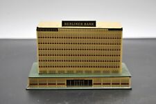 Schöne retro Blechdose, Spardose von der Berliner Bank