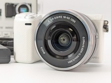 Sony NEX-5R 16.1MP