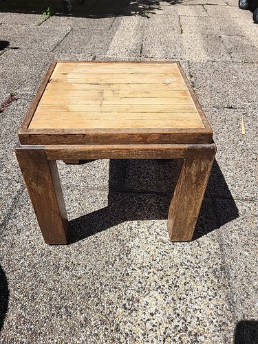 Pflanzen hocker alt - pflanzen,