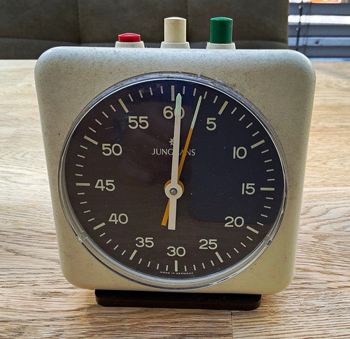 Junghans analoge mechanische