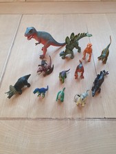 12x Dinosaurier Spielfiguren