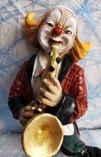 Vivian C. Clown "Saxophonist"