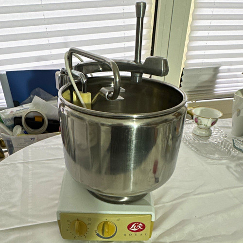 Electrolux 22 - electrolux, n