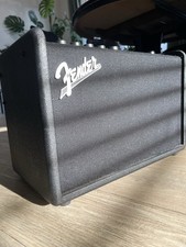 TOP Fender Mustang GT 40