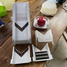 Tupperware. 34 Teile Inkl Mandochef