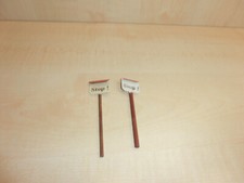 11632) Märklin Replika - Spur 0 - 2 Stk. STOP-Schilder - H. 8,5 cm - ansehen