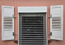 4 x antike Klappläden aus Holz, Rustikale Fensterläden, Vintage Holzläden weiß 