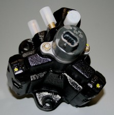 Hochdruckpumpe  0986437004 CR BMW 330d 330xd (E46), 525d 530d (E39)  0445010009 