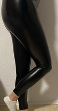 Seh Schön Glänzend Wettlook Leggings In Schwarz Gr. M  wie Lack/Leder Neu