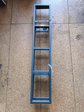 CD Regal aus Metall schwarz