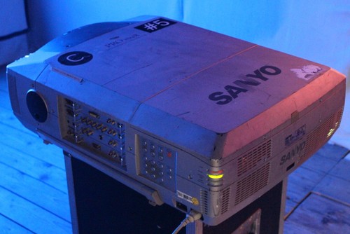 Sanyo plc xf45 beamer - *sanyo, plc-xf45*beamer