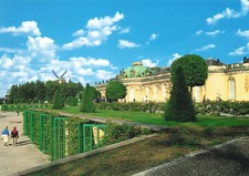 alte AK Schloß Sansouci mit Weinbergterrassen ungelaufen Ansichtskarte rfa5073i