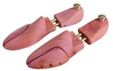 Schuhspanner in Zedernholz