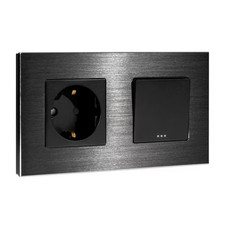 Steckdose mit Lichtschalter