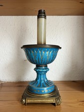 Antike französische Lampe im