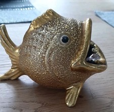 goldfarbener Keramik Fisch