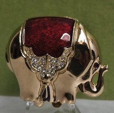 🐘🐘 Estee Lauder Solid