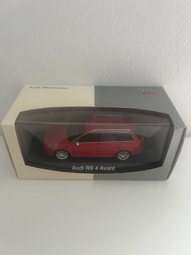 Audi rs4 avant minichamps - audi,