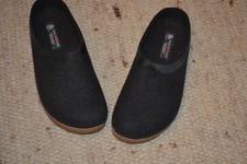 Haflinger unisex Hausschuhe Größe 44