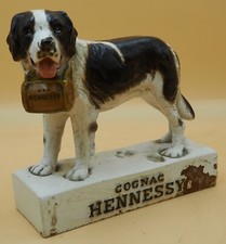 Cognac Hennessy Figur Hund Bernhardiner Reklame- Werbefigur Kunststoff