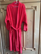 leichter roter Bademantel aus Baumwoll-Frottee in XL