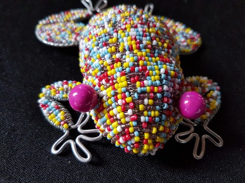 Bunter perlenfrosch aus - bunter,