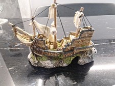 TOP Aquarium Deko ? SCHIFFSWRACK GALEONE ? Höhle Stein Zubehör 