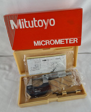Mitutoyo 102-217 Bügelmessschraube außen MICROMETER 0-25 mm, 0,01 mm NEU in OVP