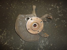 VW Golf 3 Radlagergehäuse vorne rechts Achsschenkel Radnabe ohne ABS