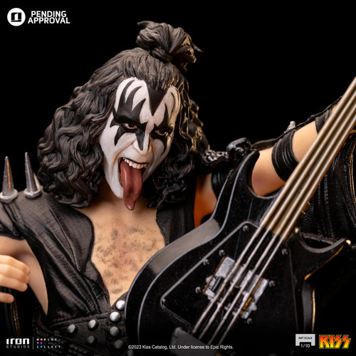 Kiss gene simon - gene, demon"
